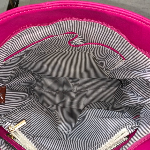 Black Rivet - Picture 4 of 5